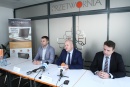 Konferencja prasowa, siedzą: Jacek Koziński, Andrzej Nowakowski i Jacek Terebus