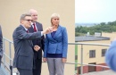 Minister Elżbieta Bieńkowska, prezydent Andrzej Nowakowski i prezes Wodociągów Płockich Marek Naworski podczas prezentacji zrealizowanej inwestycji związanej z rozbudową oczyszczalni ścieków w Maszewie.